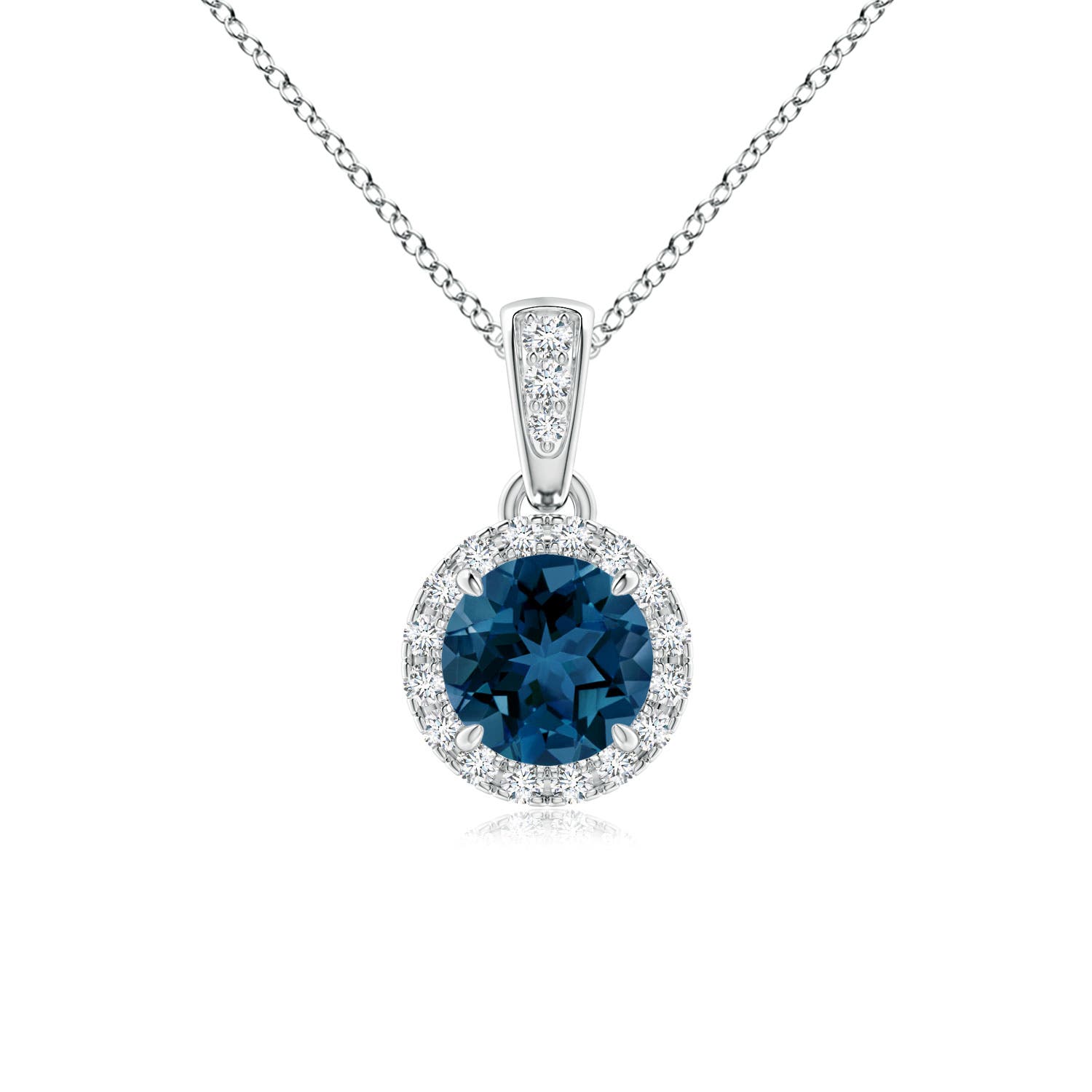 AAA - London Blue Topaz / 0.68 CT / 14 KT White Gold