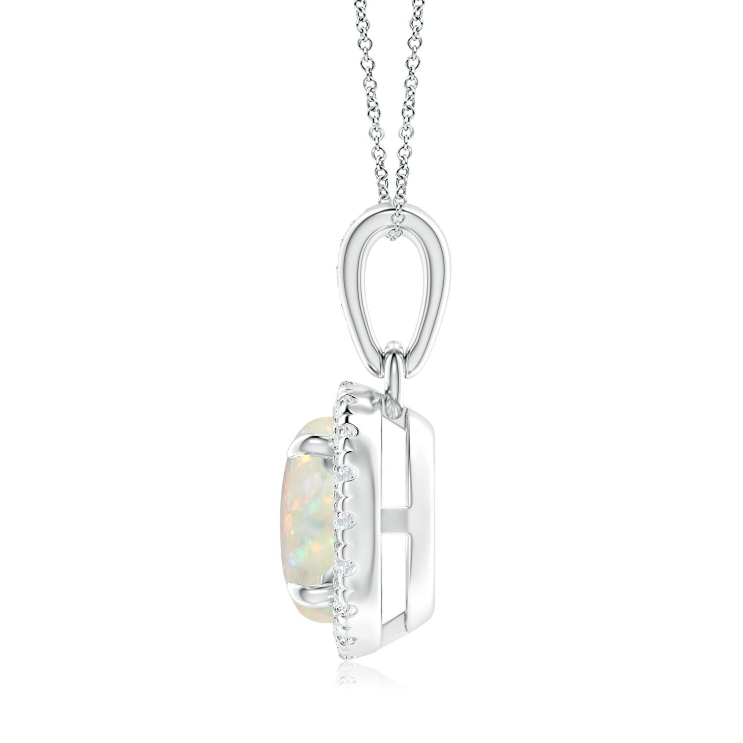 AAA - Opal / 0.96 CT / 14 KT White Gold