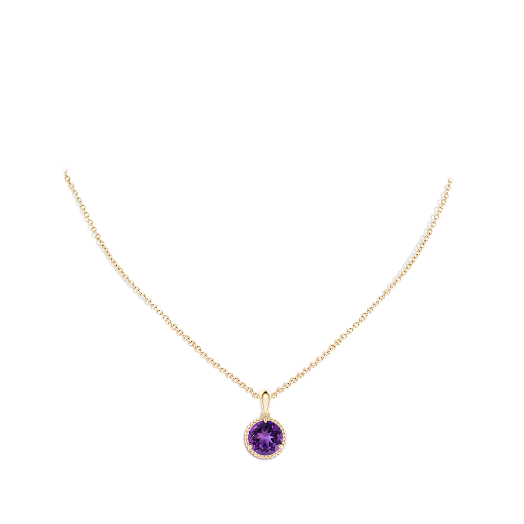 10mm AAAA Rope-Framed Claw-Set Amethyst Solitaire Pendant in Yellow Gold pen