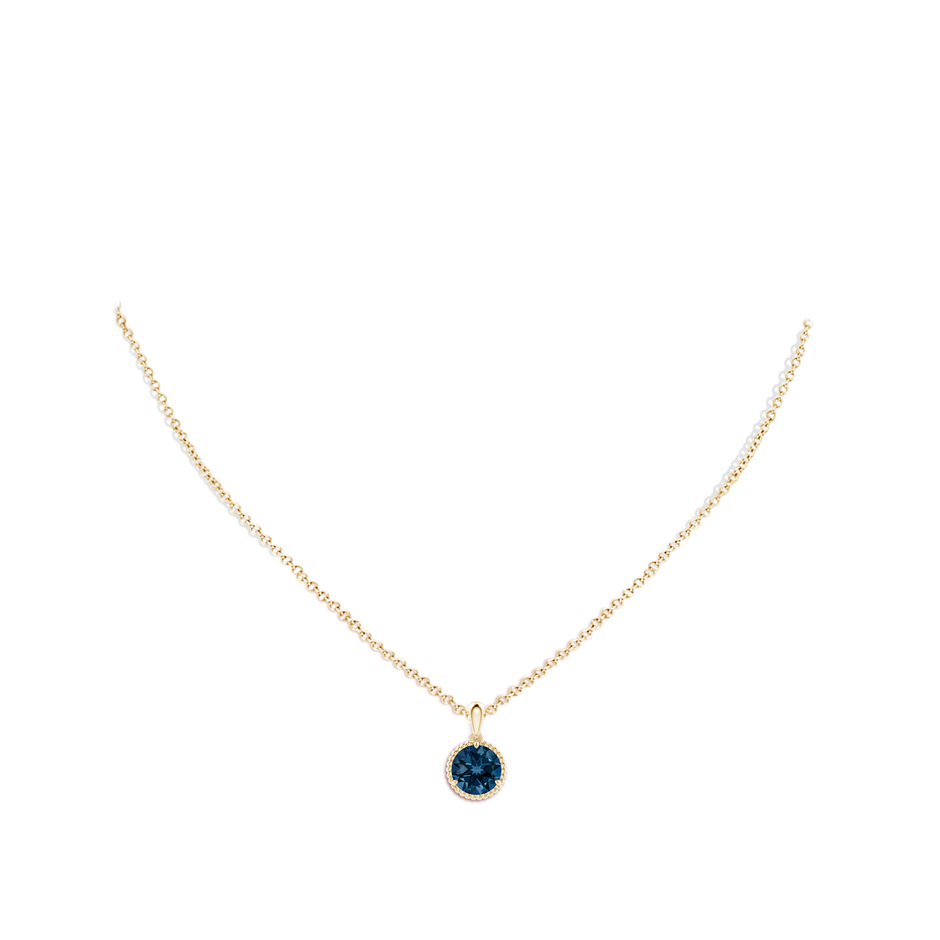 8mm AAAA Rope-Framed Claw-Set London Blue Topaz Solitaire Pendant in Yellow Gold body-neck