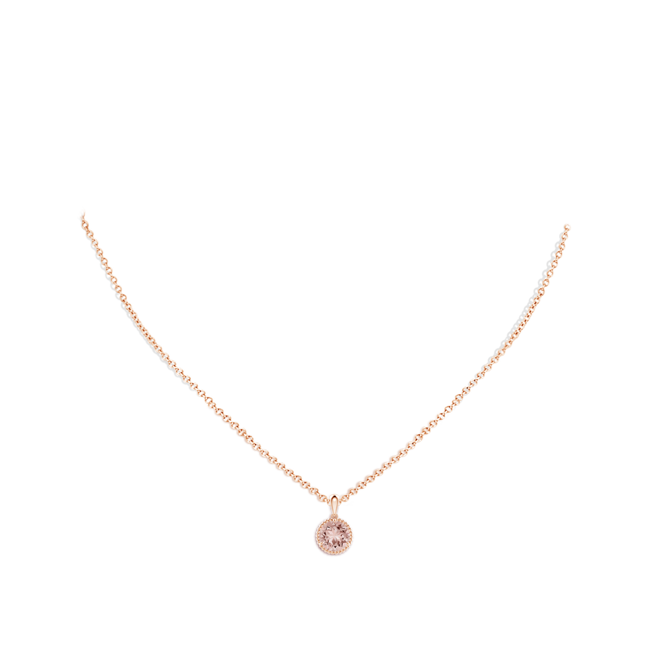 7mm AAAA Rope-Framed Claw-Set Morganite Solitaire Pendant in Rose Gold pen