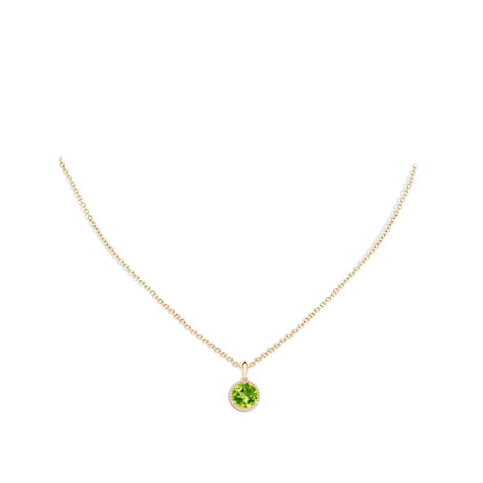 8mm AAA Rope-Framed Claw-Set Peridot Solitaire Pendant in Yellow Gold body-neck