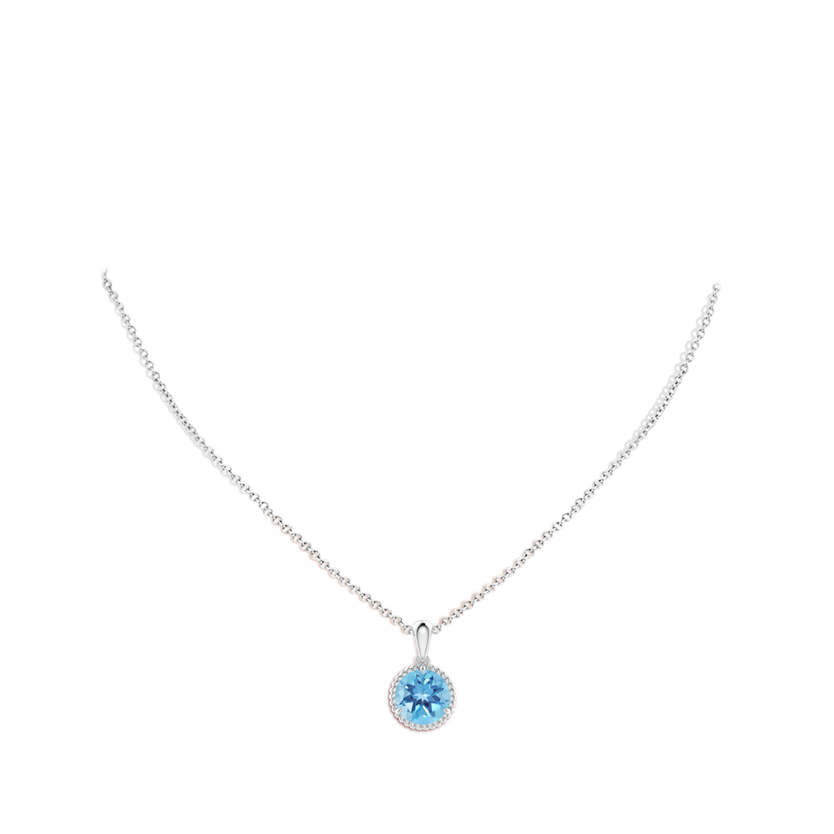 10mm A Rope-Framed Claw-Set Swiss Blue Topaz Solitaire Pendant in P950 Platinum pen