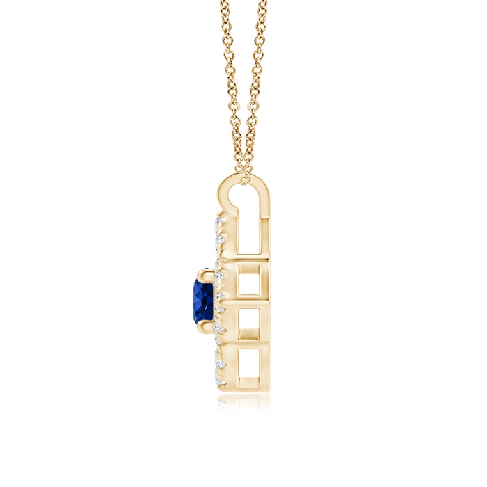 3mm AAAA Vintage Inspired Blue Sapphire Clover Pendant in Yellow Gold product image