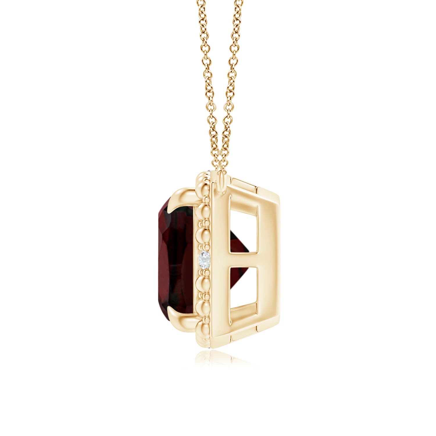 AA - Garnet / 2.53 CT / 14 KT Yellow Gold