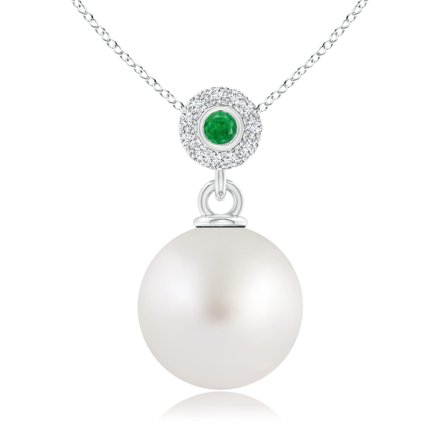 AA - South Sea Cultured Pearl / 7.3 CT / 14 KT White Gold