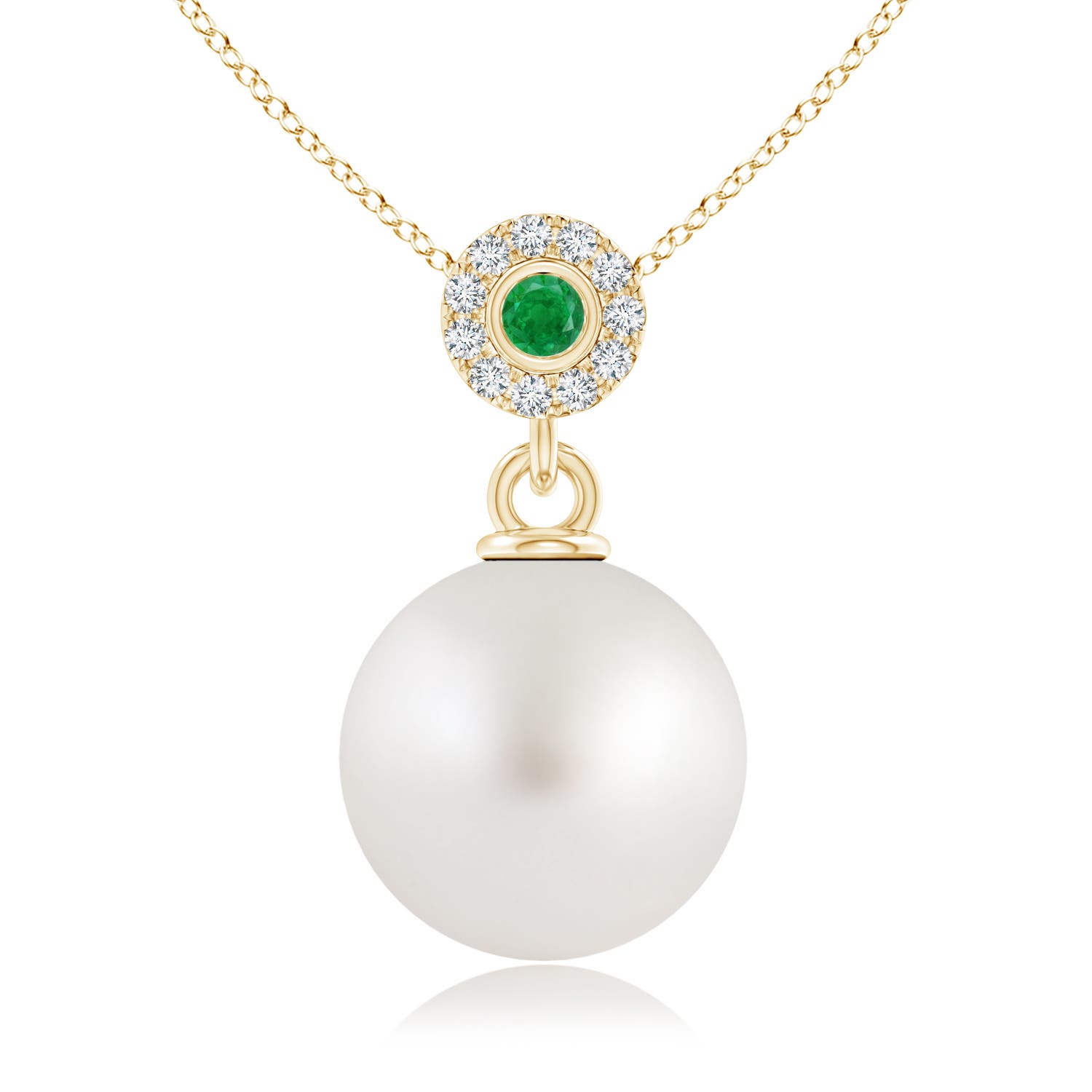 AA - South Sea Cultured Pearl / 7.3 CT / 14 KT Yellow Gold