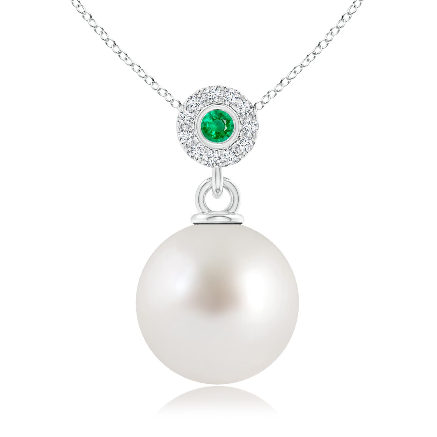 AAA - South Sea Cultured Pearl / 7.3 CT / 14 KT White Gold