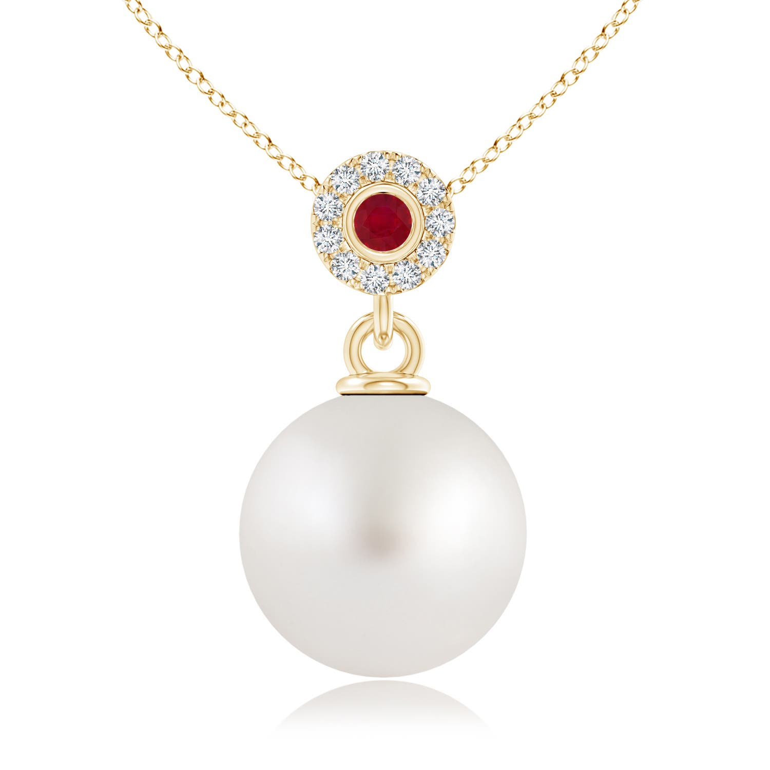 AA - South Sea Cultured Pearl / 7.31 CT / 14 KT Yellow Gold