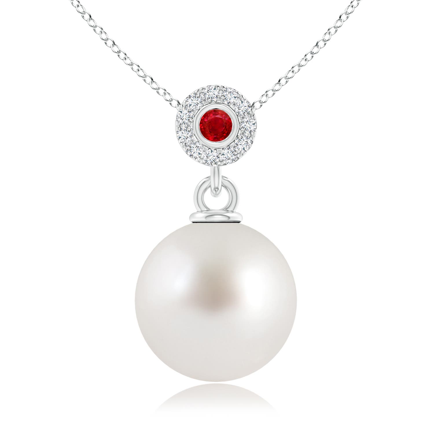 AAA - South Sea Cultured Pearl / 7.31 CT / 14 KT White Gold