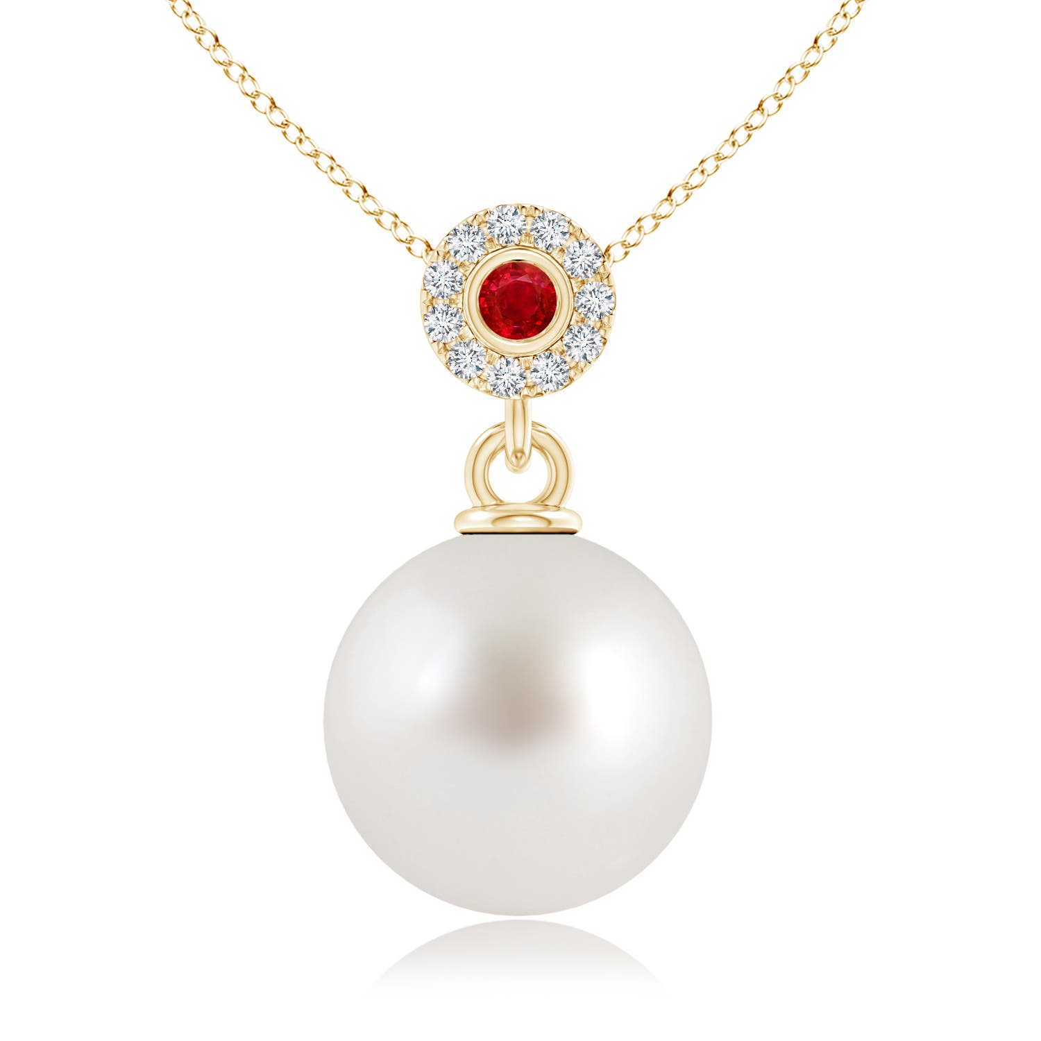 AAA - South Sea Cultured Pearl / 7.31 CT / 14 KT Yellow Gold