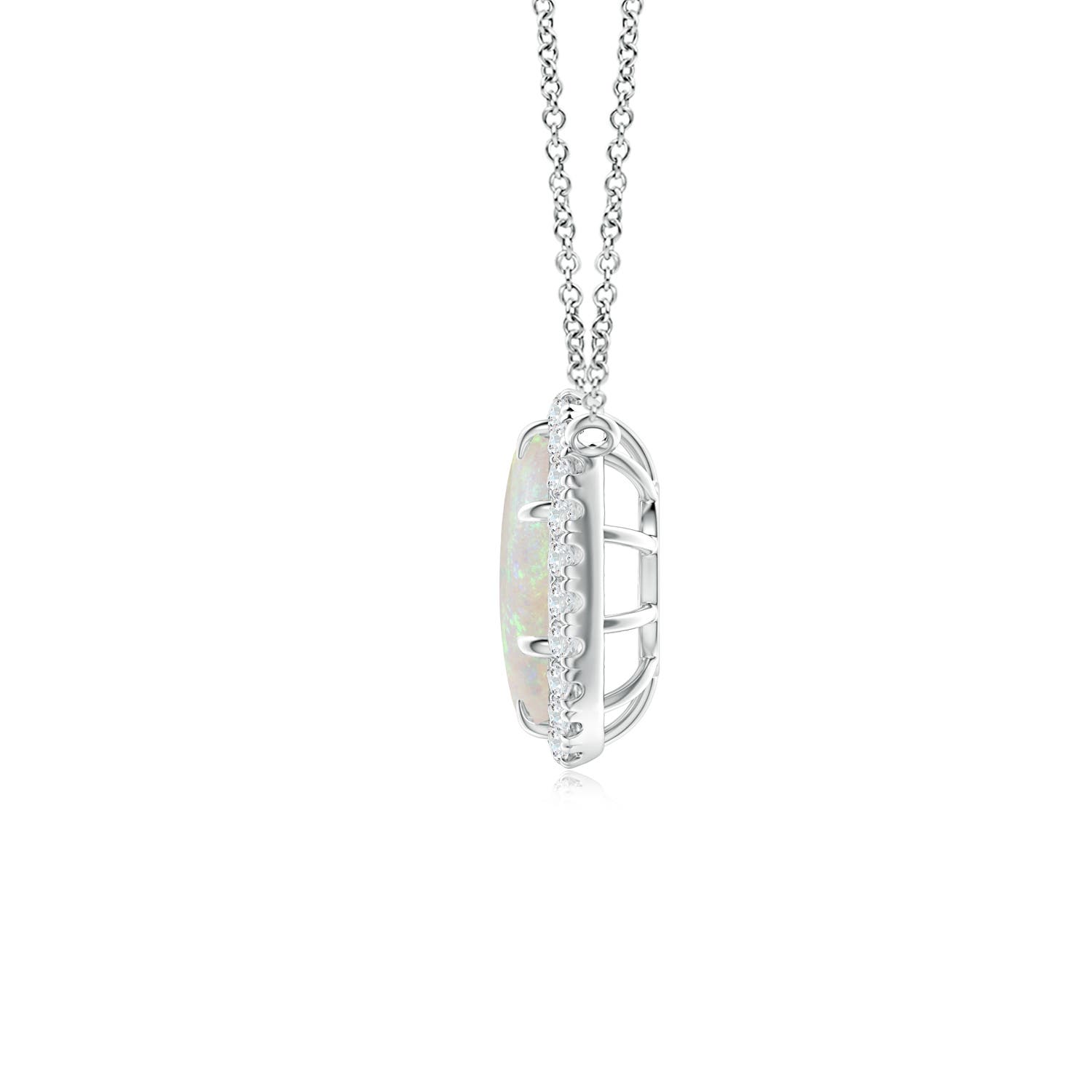 AA - Opal / 0.91 CT / 14 KT White Gold