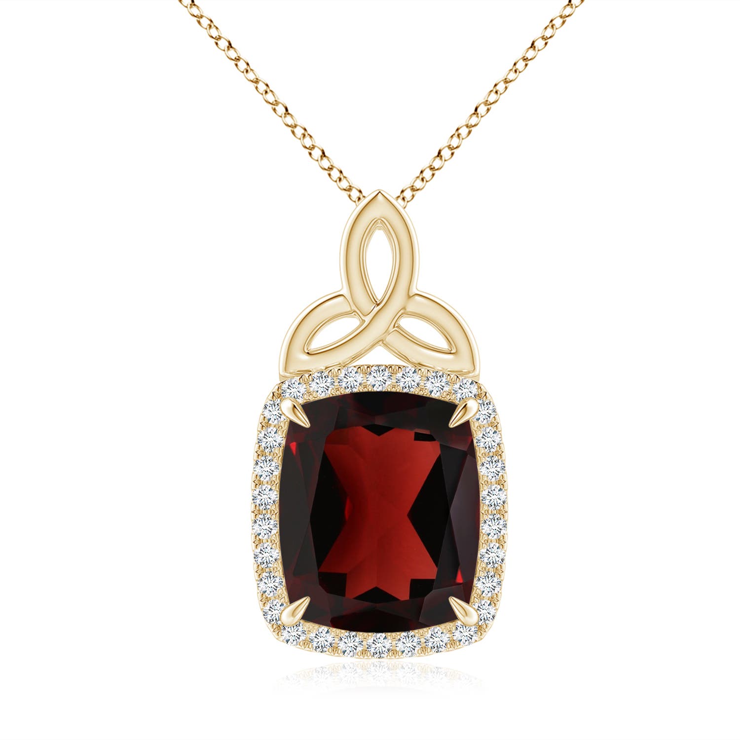 AA - Garnet / 5.65 CT / 14 KT Yellow Gold