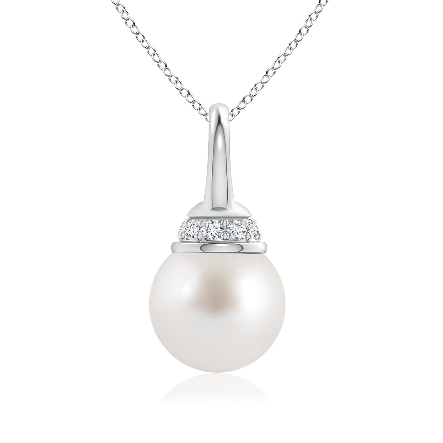 AAA - South Sea Cultured Pearl / 3.79 CT / 14 KT White Gold