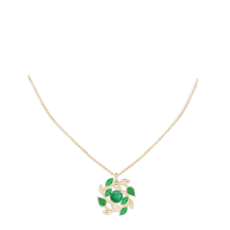 7mm A Round and Marquise Emerald Olive Branch Pendant in Yellow Gold pen