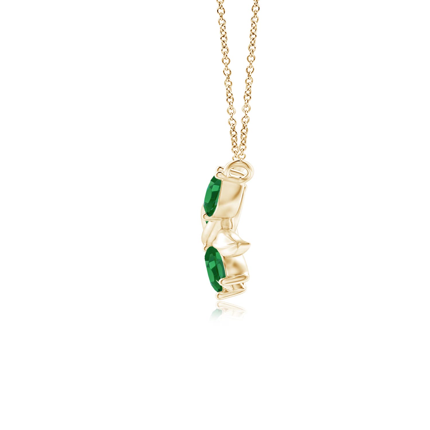 AA - Emerald / 0.78 CT / 14 KT Yellow Gold