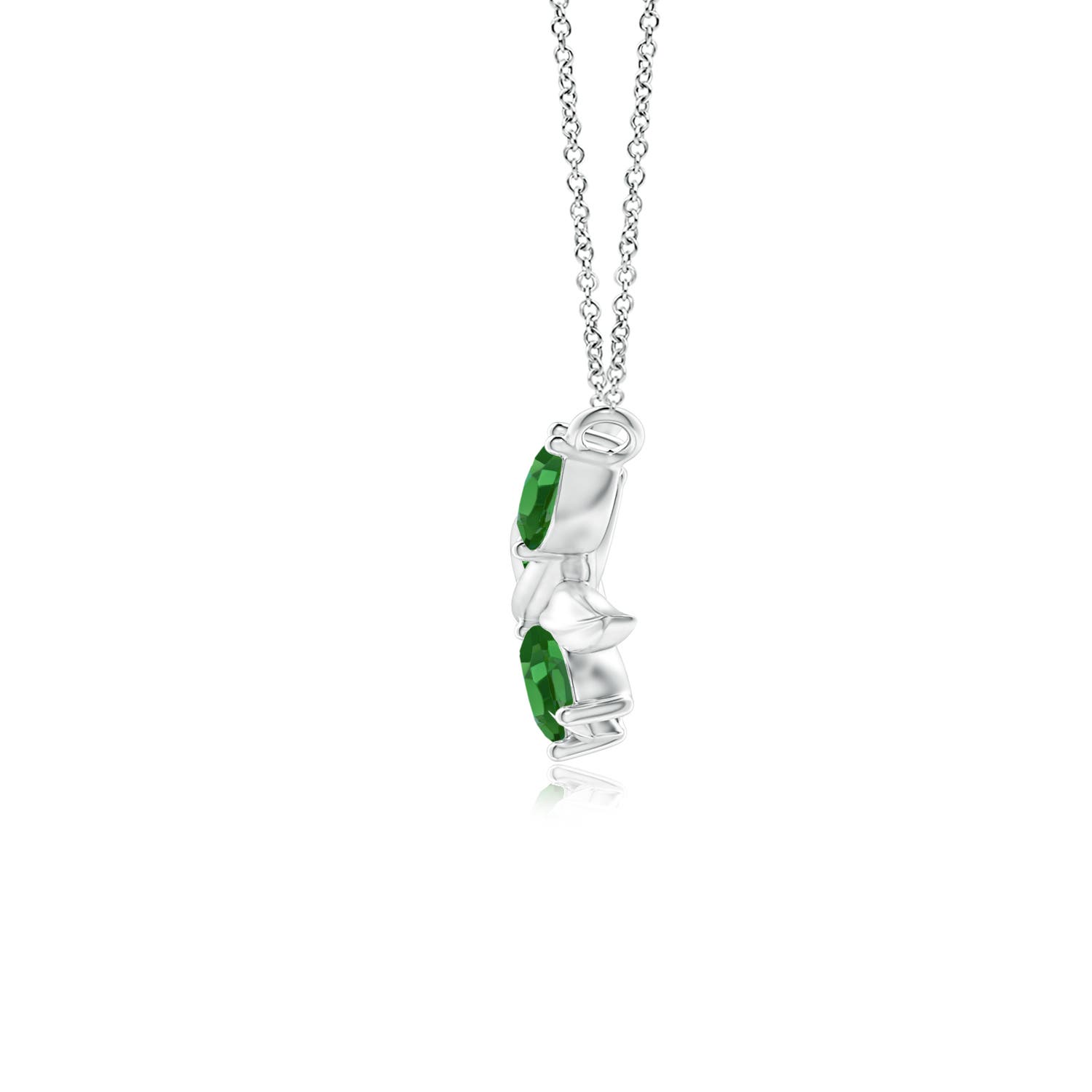 AAA - Emerald / 0.78 CT / 14 KT White Gold