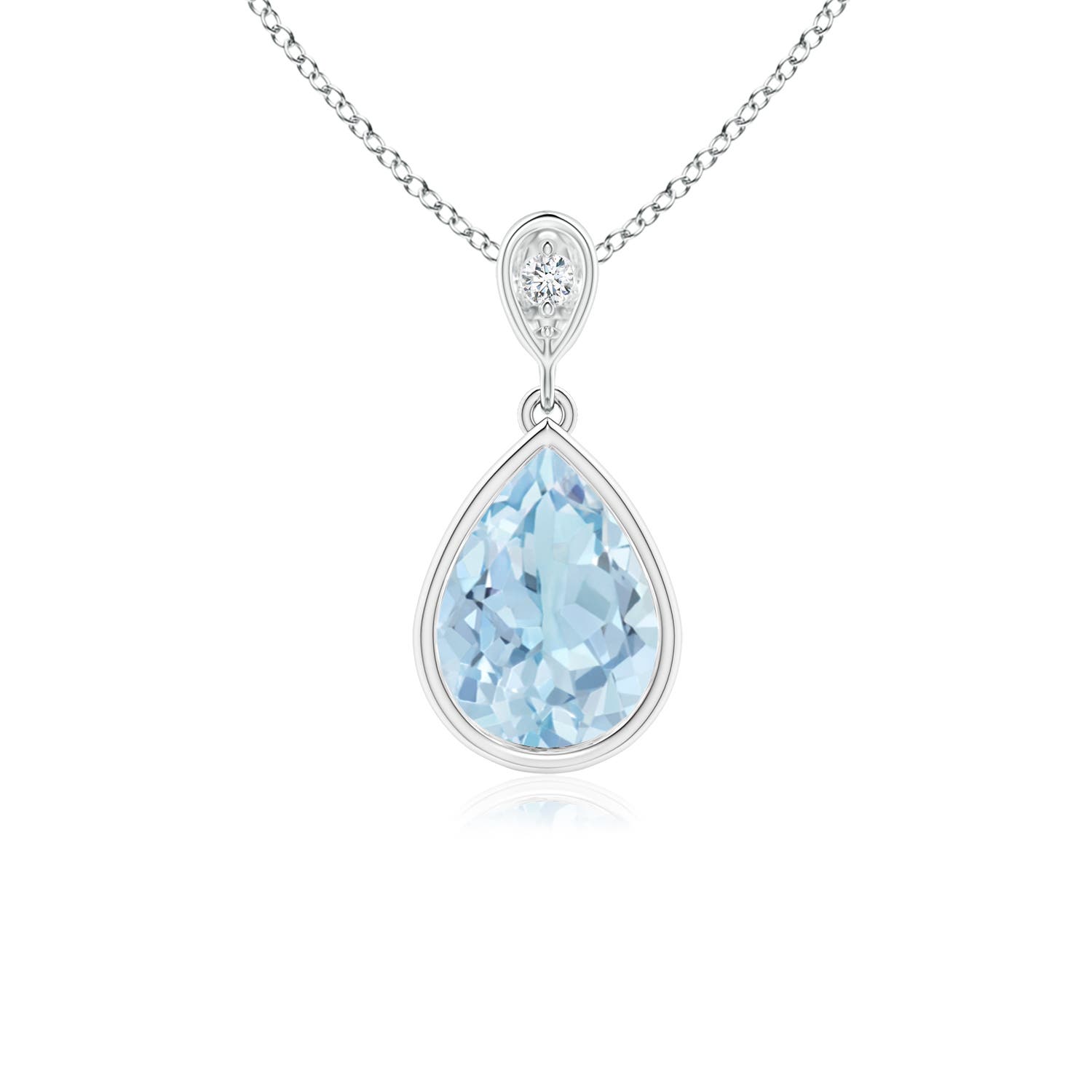 AA - Aquamarine / 0.86 CT / 14 KT White Gold