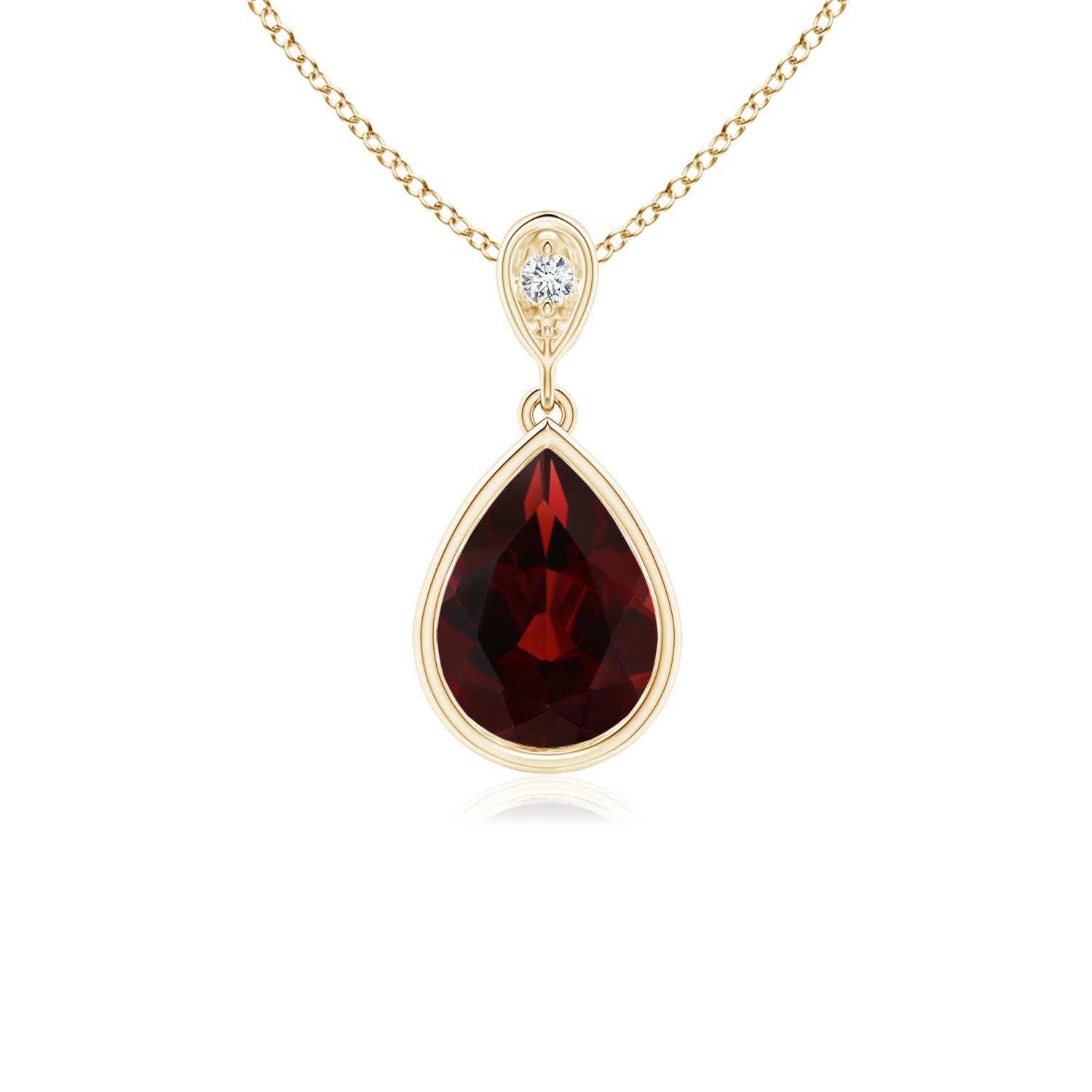 AA - Garnet / 1.31 CT / 14 KT Yellow Gold