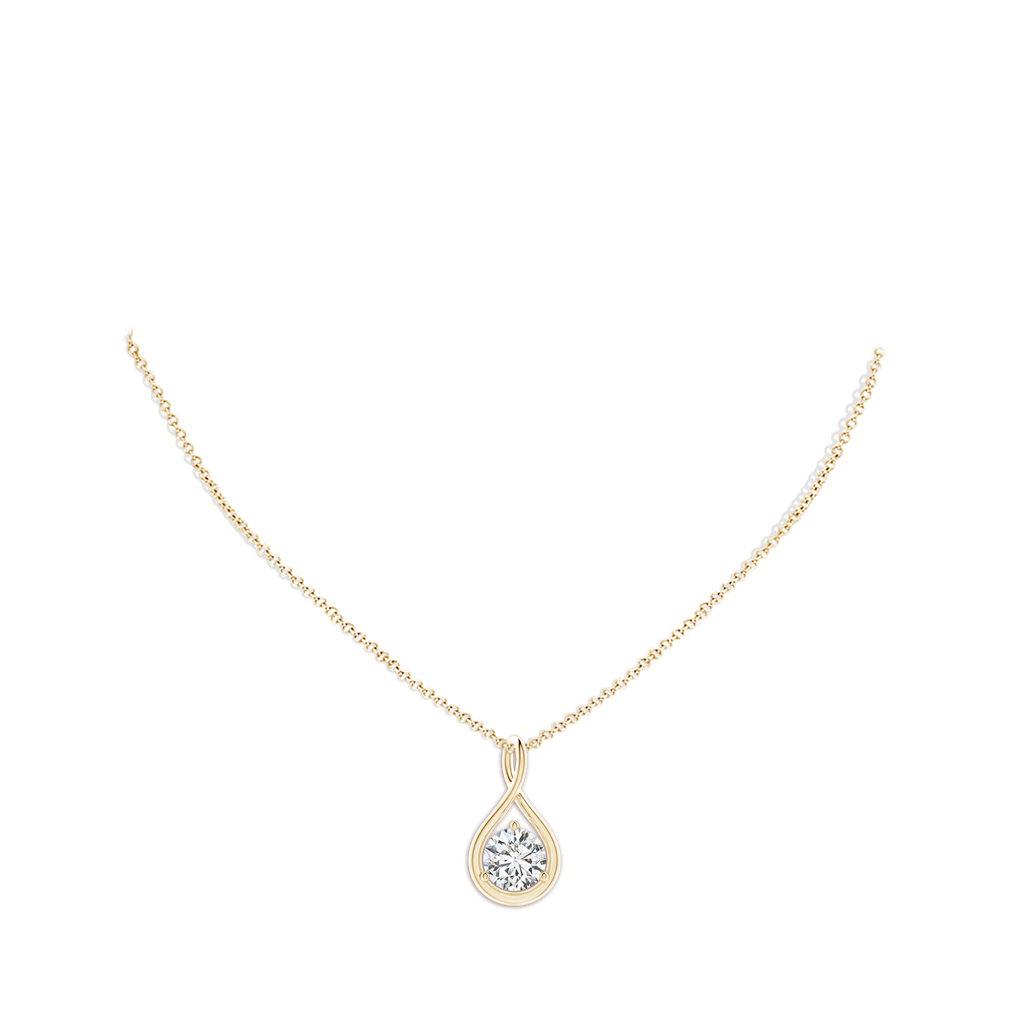 8mm HSI2 Solitaire Round Diamond Infinity Twist Pendant in Yellow Gold pen