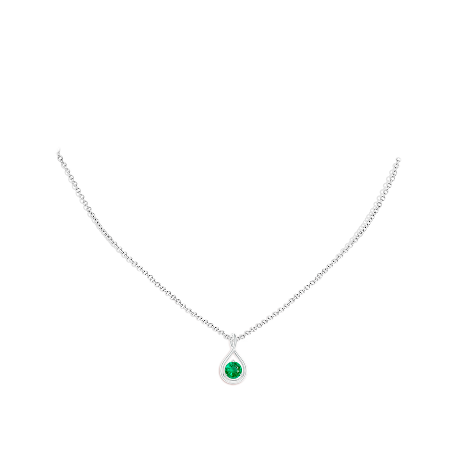 5mm AAA Solitaire Round Emerald Infinity Twist Pendant in White Gold pen