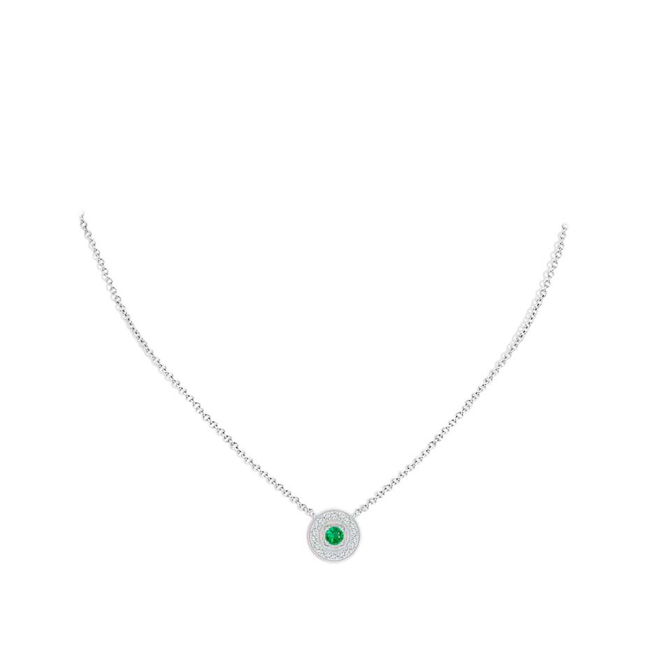 3mm AAA Vintage Style Emerald Halo Pendant with Milgrain Detailing in White Gold pen