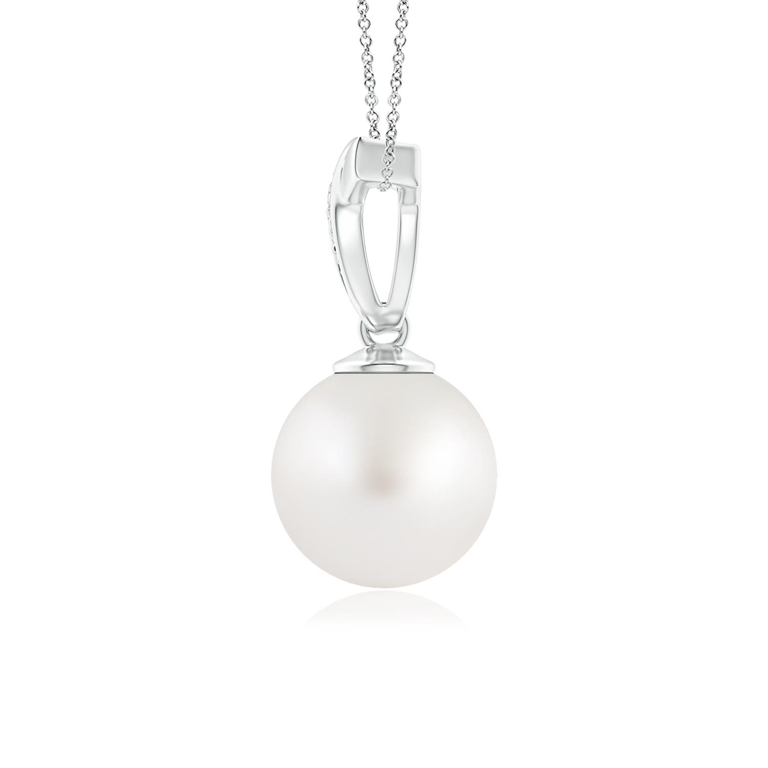 AA - South Sea Cultured Pearl / 5.28 CT / 14 KT White Gold