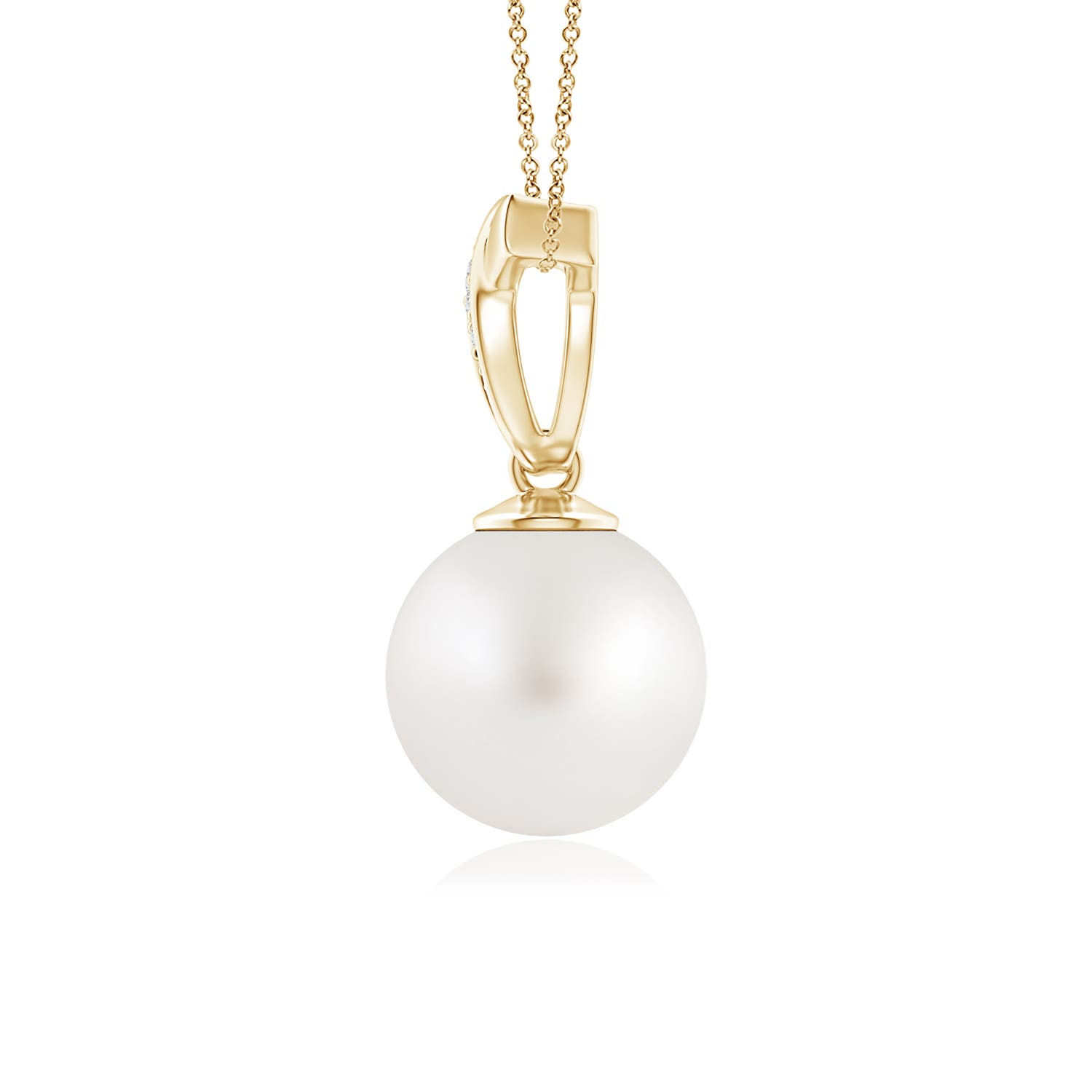 AA - South Sea Cultured Pearl / 5.28 CT / 14 KT Yellow Gold