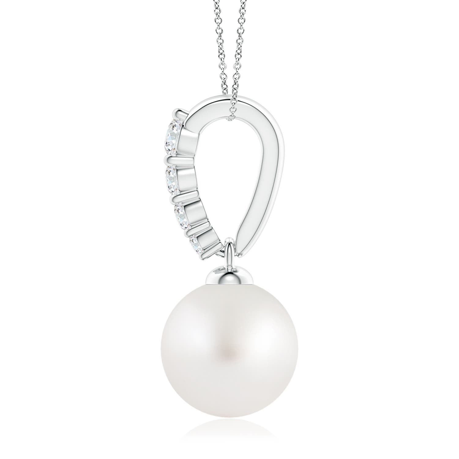 AA - South Sea Cultured Pearl / 5.42 CT / 14 KT White Gold