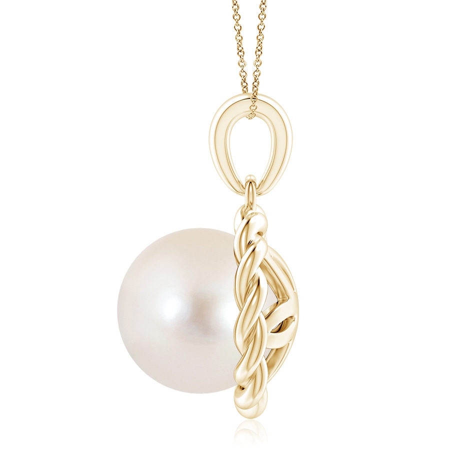 9mm AAAA Rope-Framed Freshwater Pearl Pendant in Yellow Gold side 1