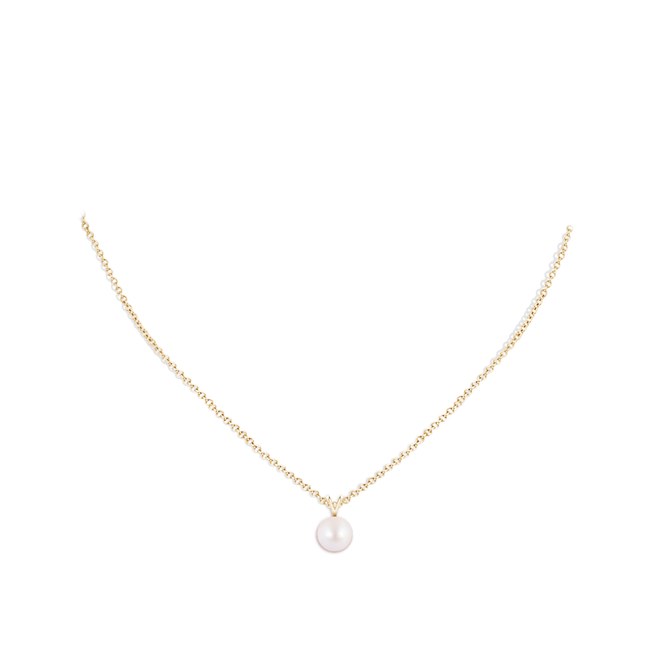 8mm AA Japanese Akoya Pearl Solitaire V-Bale Pendant in Yellow Gold body-neck