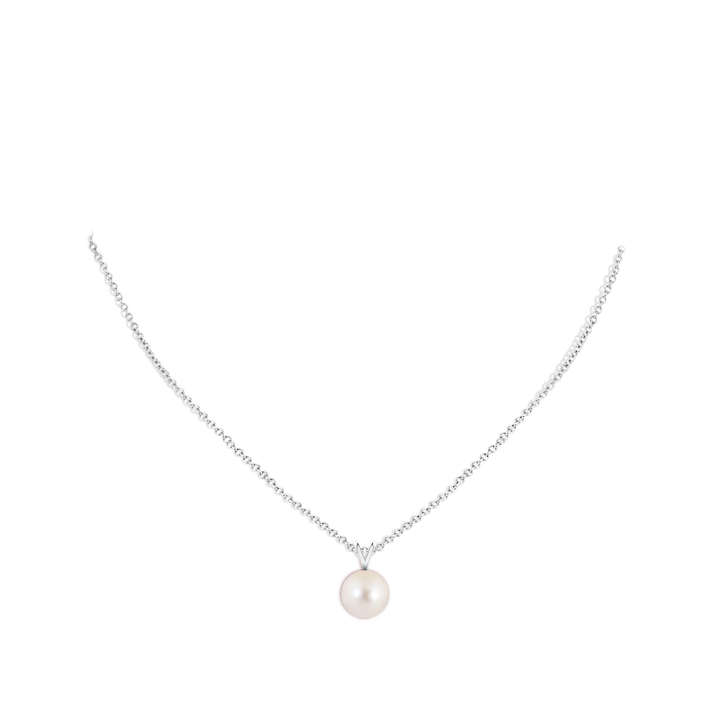 10mm AAAA Freshwater Pearl Solitaire V-Bale Pendant in P950 Platinum Body-Neck