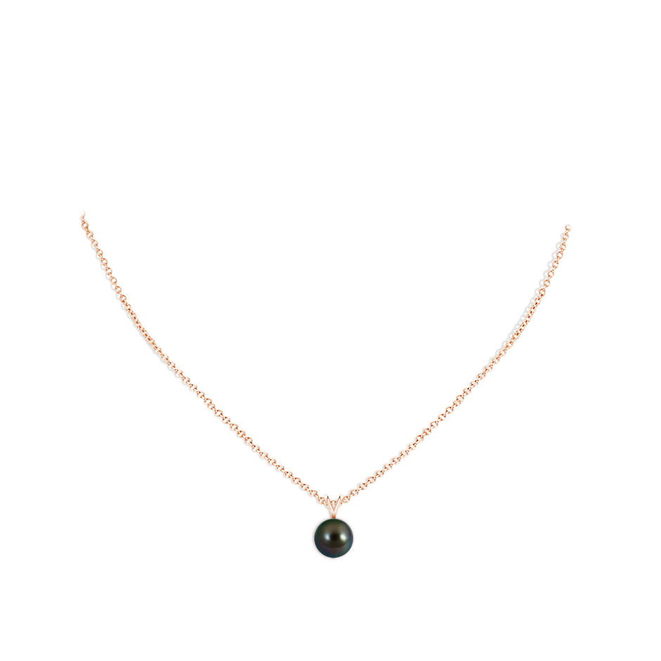 9mm AAAA Tahitian Pearl Solitaire V-Bale Pendant in Rose Gold body-neck