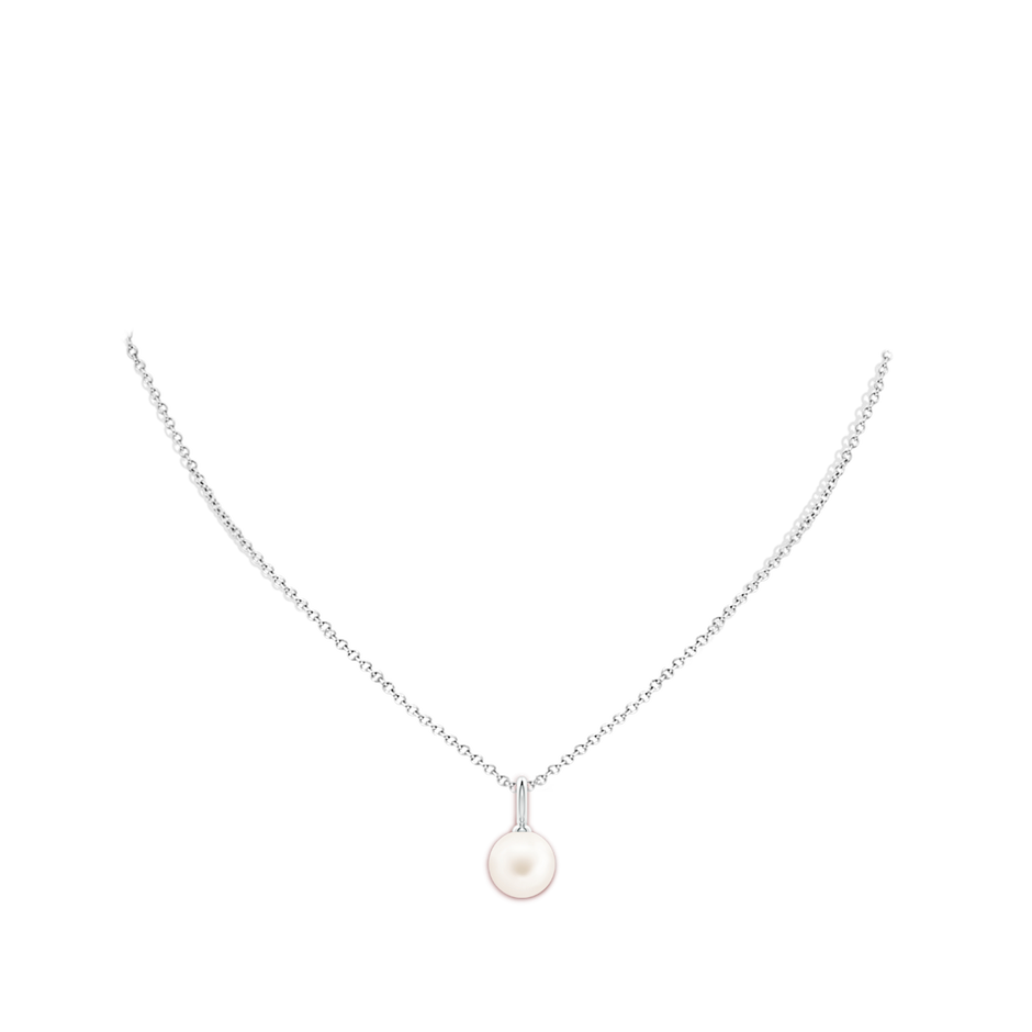 10mm AA Classic Freshwater Pearl Solitaire Pendant in P950 Platinum body-neck