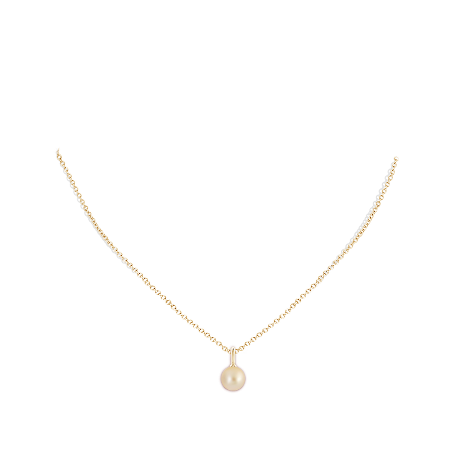 8mm AA Classic Golden South Sea Pearl Solitaire Pendant in Yellow Gold body-neck