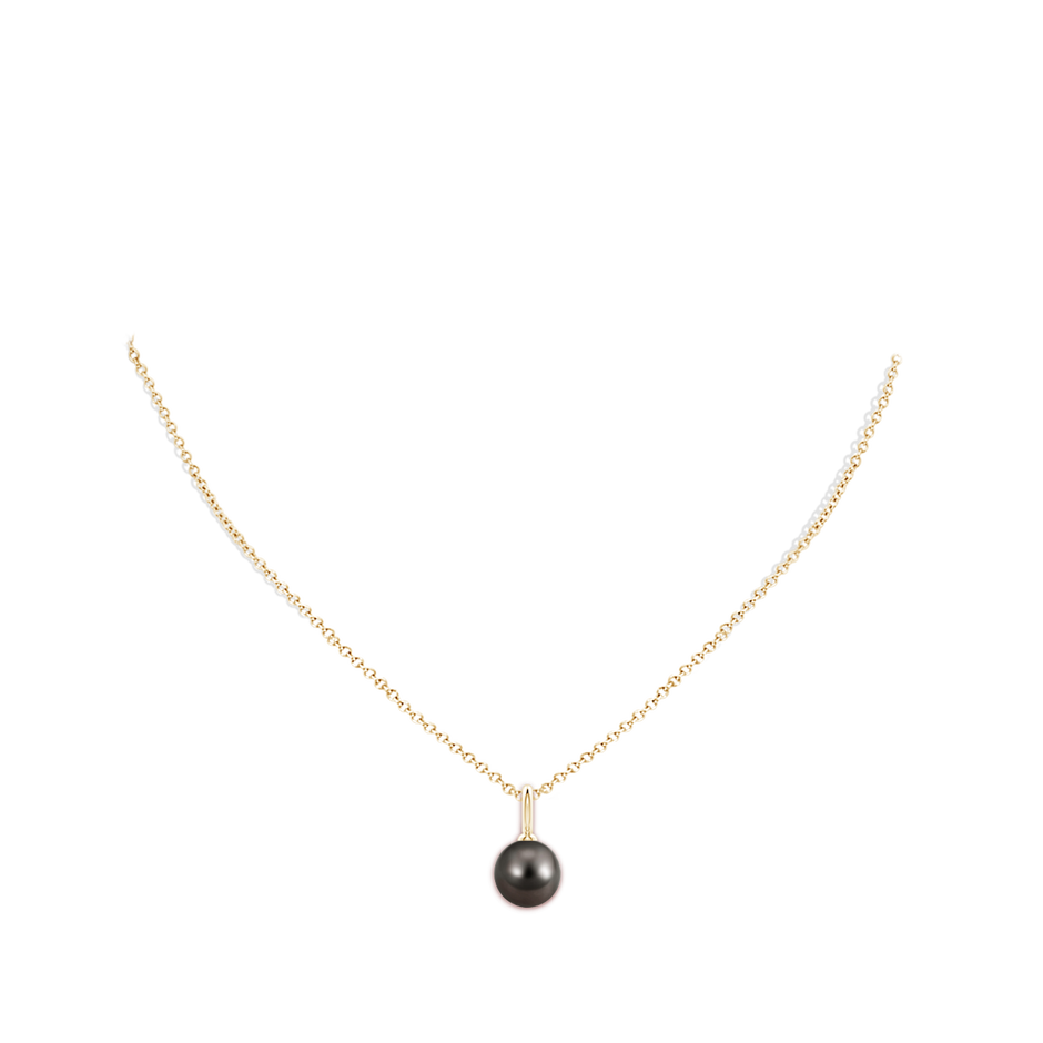 10mm AAA Classic Tahitian Pearl Solitaire Pendant in Yellow Gold body-neck