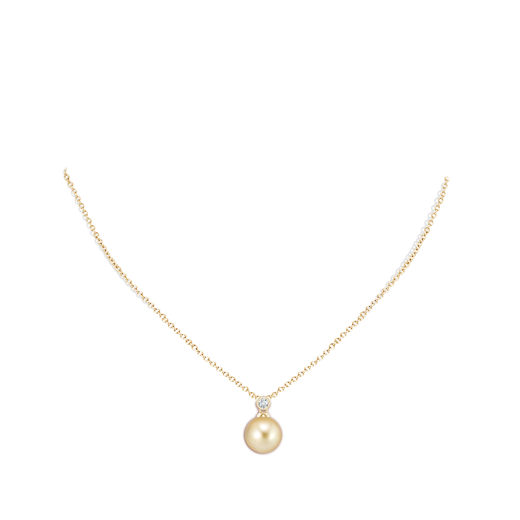 10mm AAAA Golden South Sea Pearl Pendant with Bezel Diamond in Yellow Gold Body-Neck