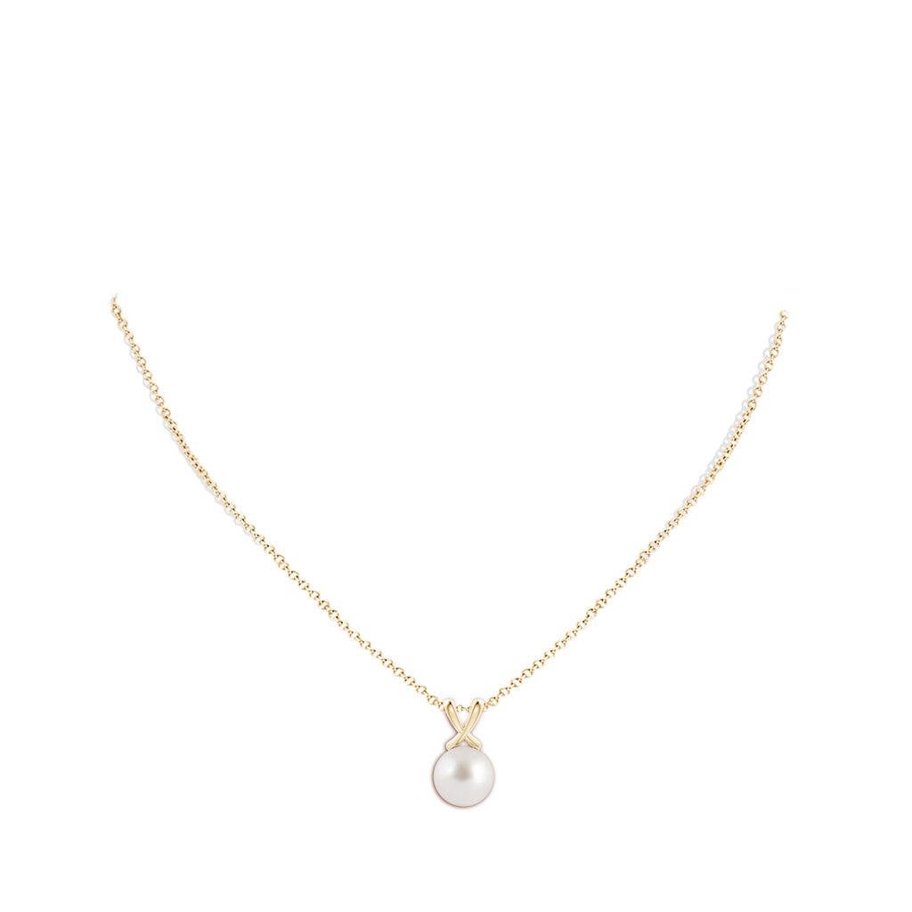 10mm AAA Classic South Sea Pearl Cross V-Bale Pendant in Yellow Gold Body-Neck