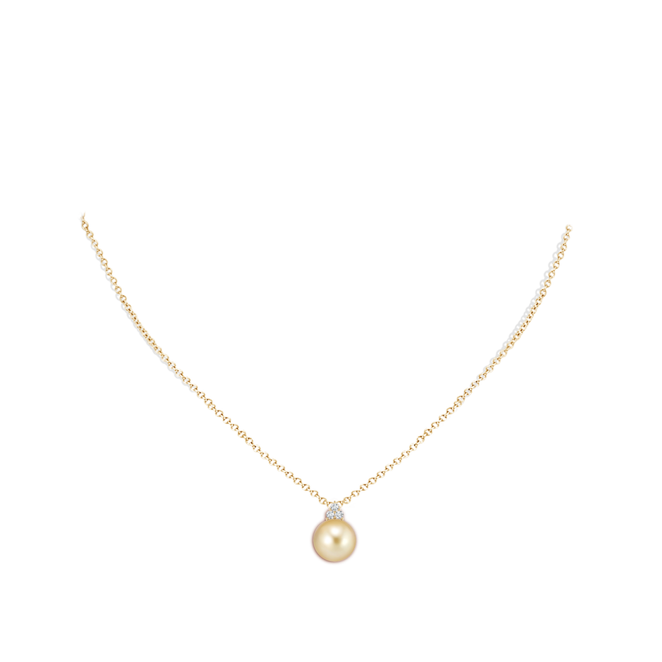 10mm AAAA Golden South Sea Pearl and Trio Diamond Pendant in Yellow Gold pen