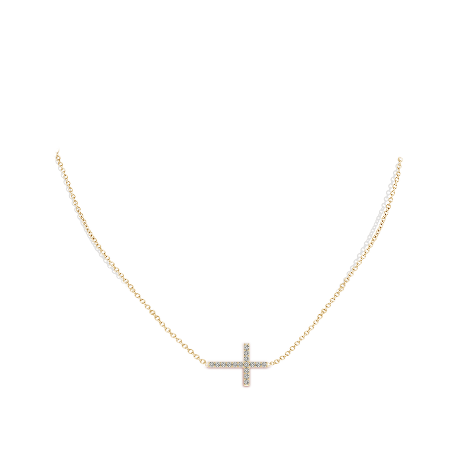 1.7mm KI3 Prong-Set Diamond Horizontal Cross Pendant in Yellow Gold pen