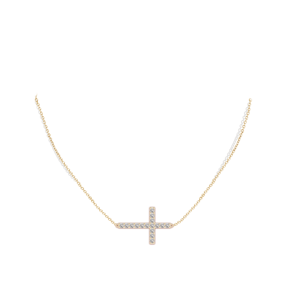 2.45mm IJI1I2 Prong-Set Diamond Horizontal Cross Pendant in Yellow Gold pen