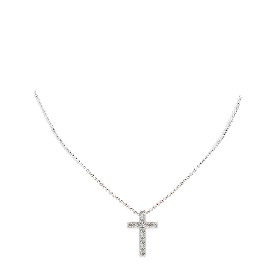 2.6mm KI3 Classic Shared Prong-Set Diamond Cross Pendant in P950 Platinum pen