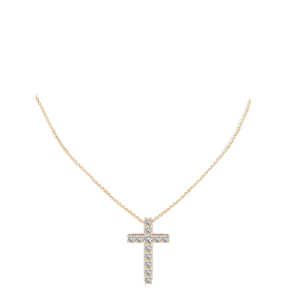 4.2mm IJI1I2 Classic Shared Prong-Set Diamond Cross Pendant in Yellow Gold pen