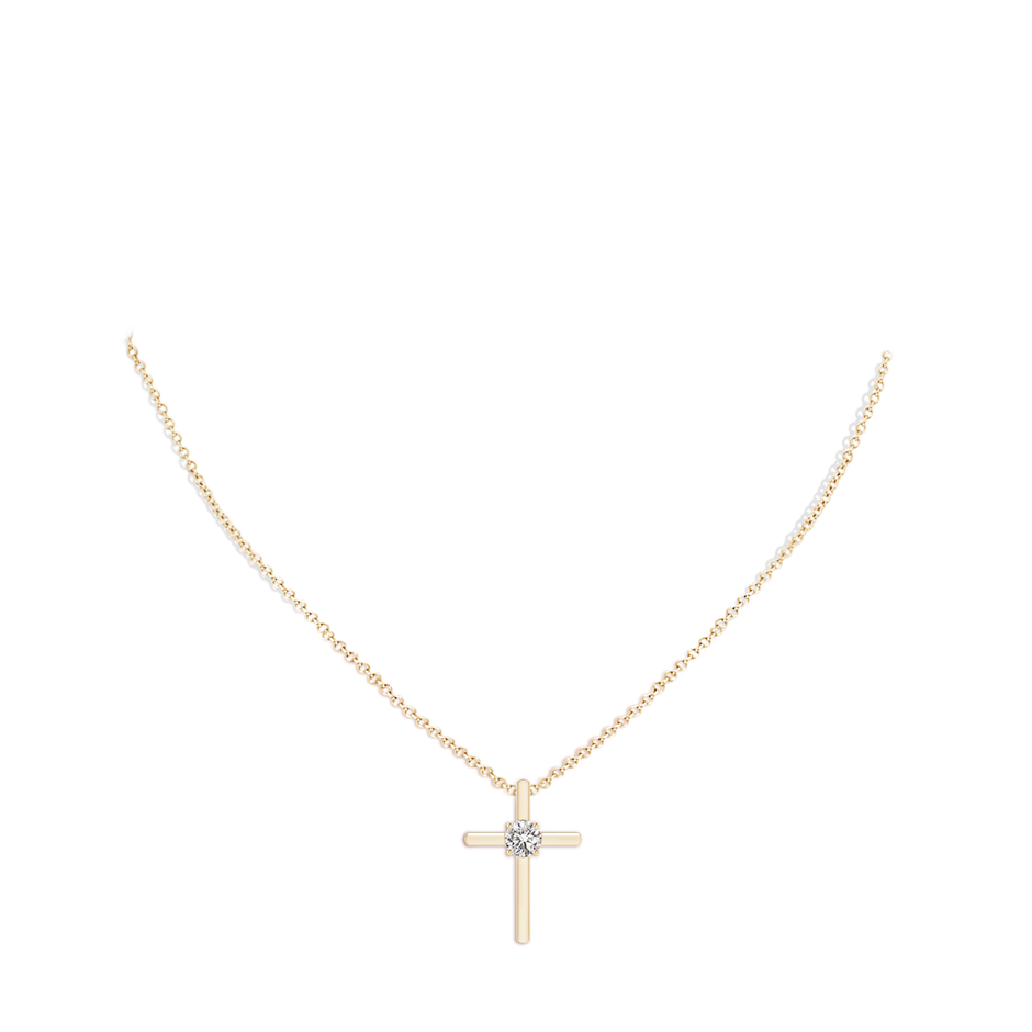 6.4mm IJI1I2 Diamond Solitaire Cross Pendant in Yellow Gold pen