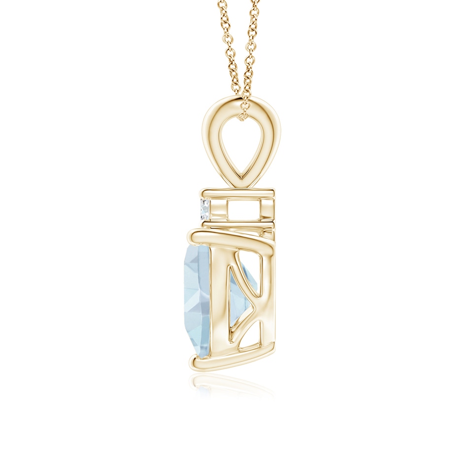 7mm A Heart-Shaped Aquamarine V-Bale Pendant with Diamond in Yellow Gold side 1