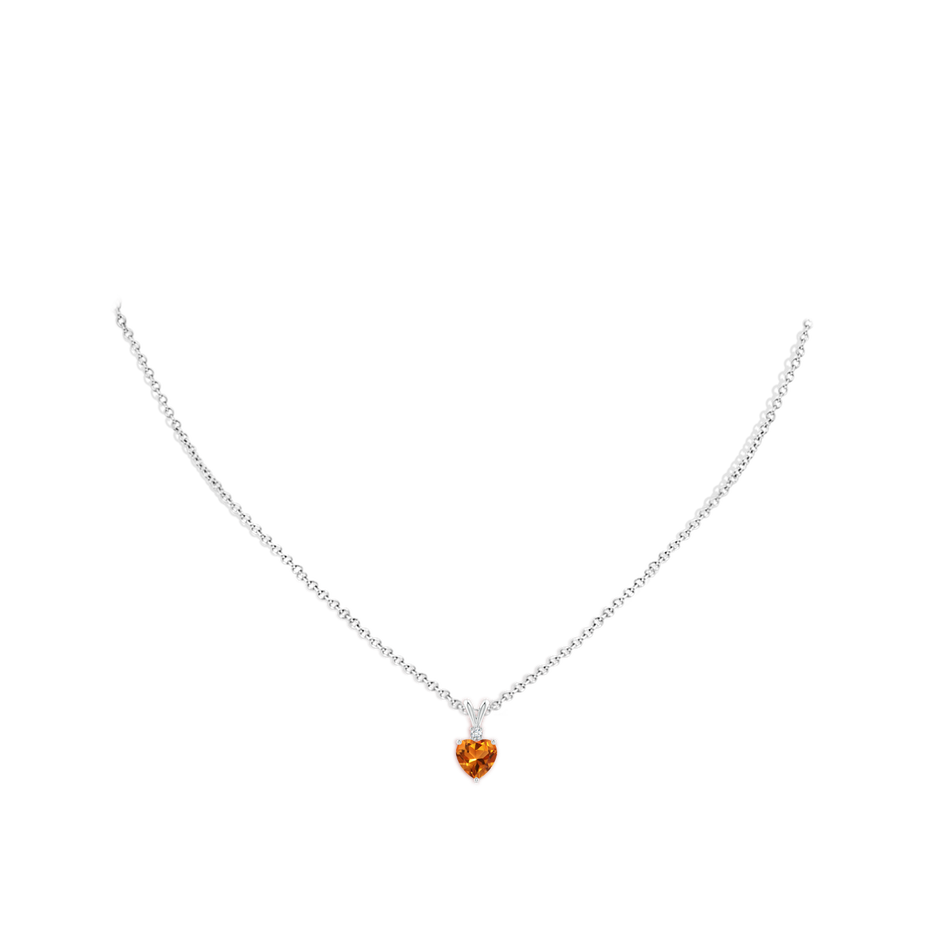6mm AAAA Heart-Shaped Citrine V-Bale Pendant with Diamond in 18K White Gold pen