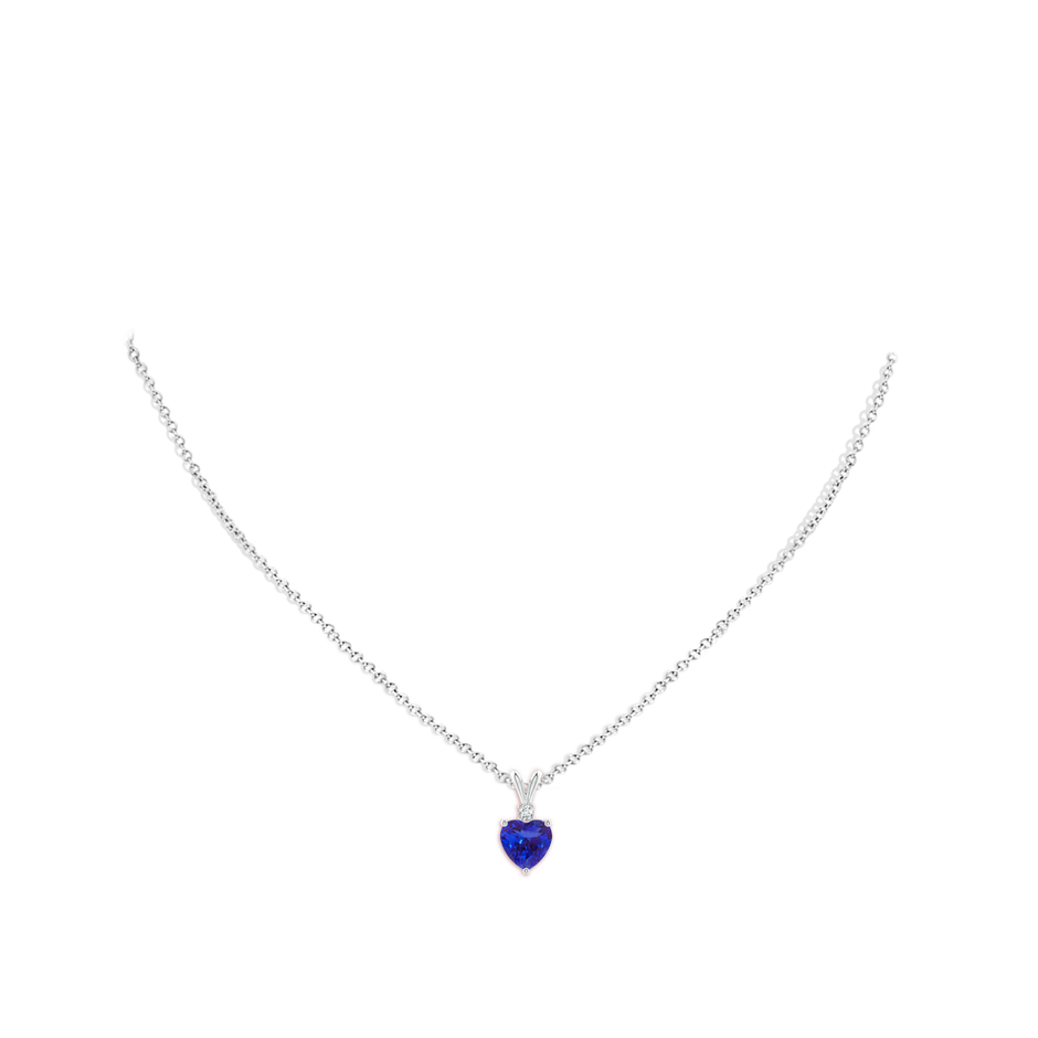 7mm AAAA Heart-Shaped Tanzanite V-Bale Pendant with Diamond in P950 Platinum pen