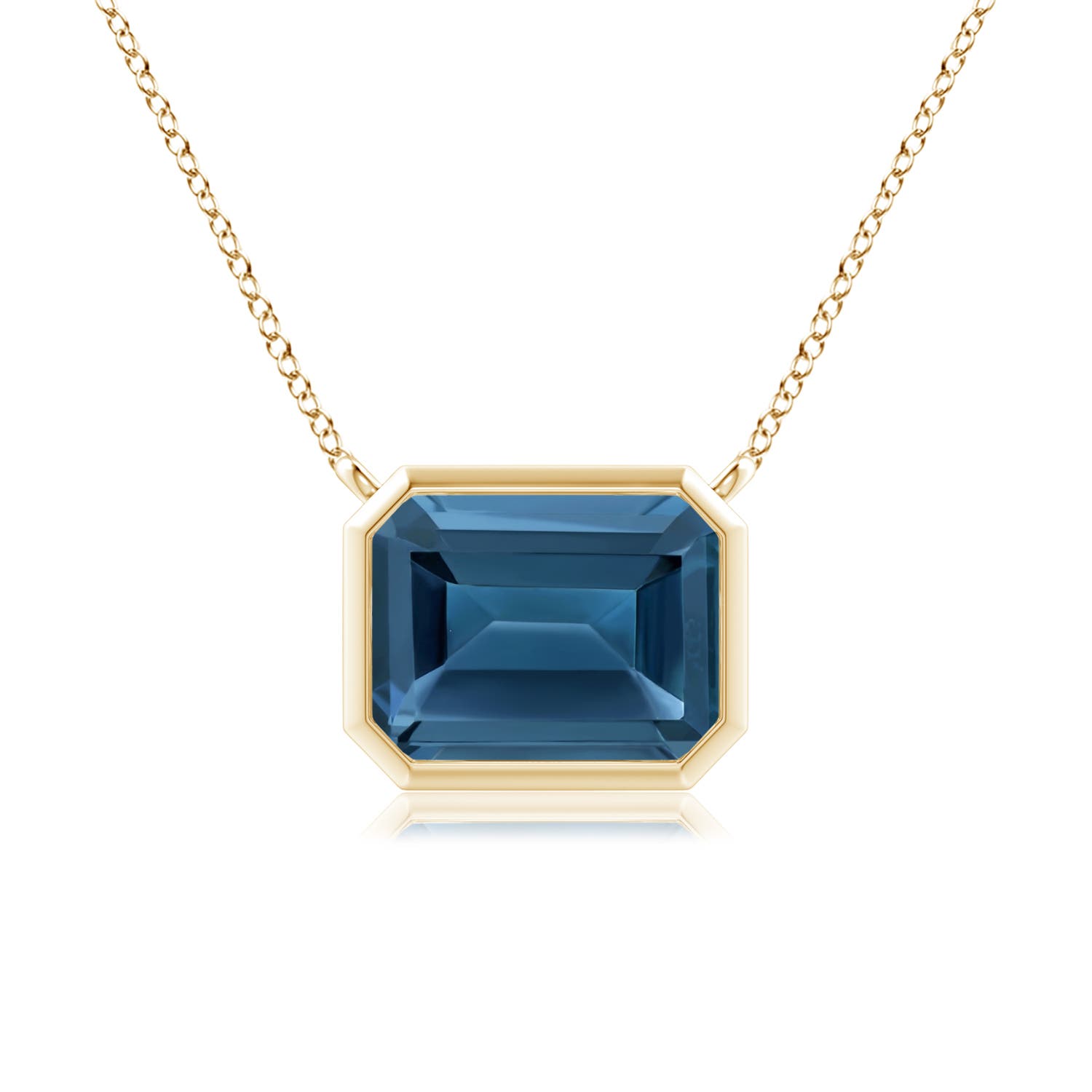 AA - London Blue Topaz / 2.75 CT / 14 KT Yellow Gold