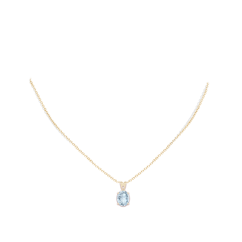 10x8mm A Vintage Inspired Solitaire Oval Aquamarine Pendant in Yellow Gold body-neck