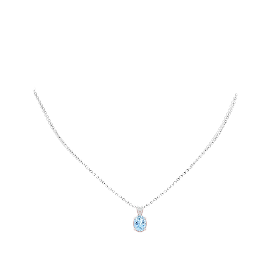 9x7mm AAA Vintage Inspired Solitaire Oval Aquamarine Pendant in White Gold body-neck